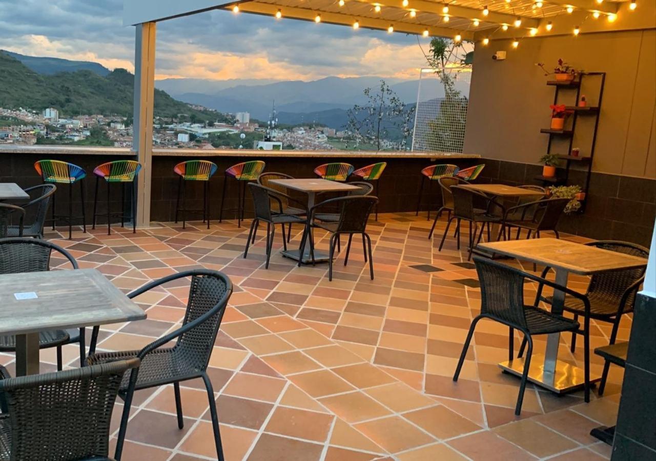 Hotel Santorini San Gil Ngoại thất bức ảnh